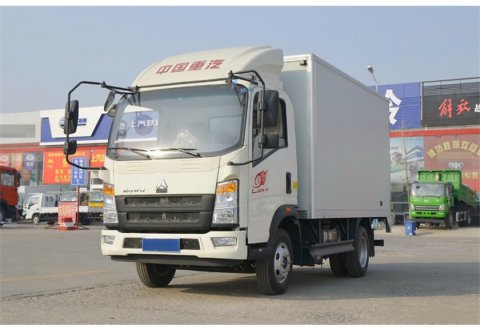 HOWO 4x2 Light Duty Box Truck 